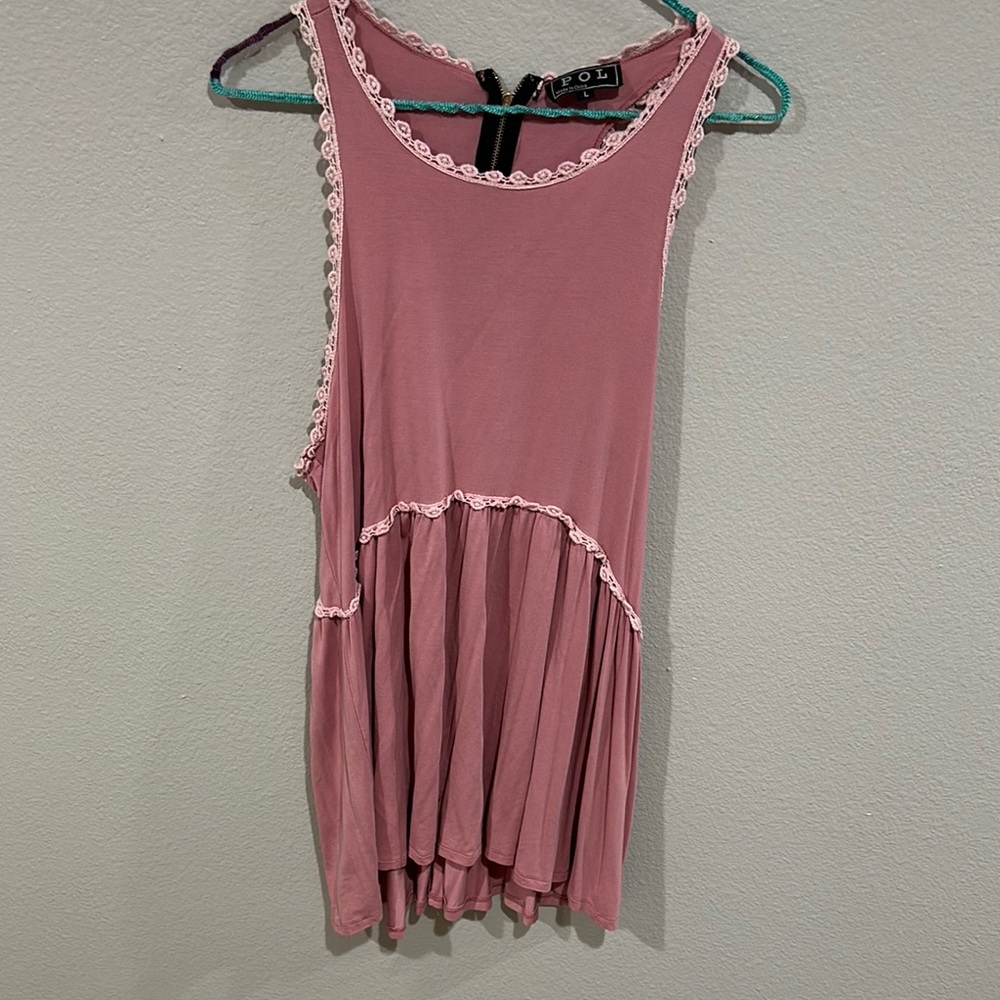 Women's Pink Sleeveless Top